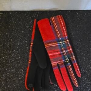 Elegant Red Plaid Women's Gloves